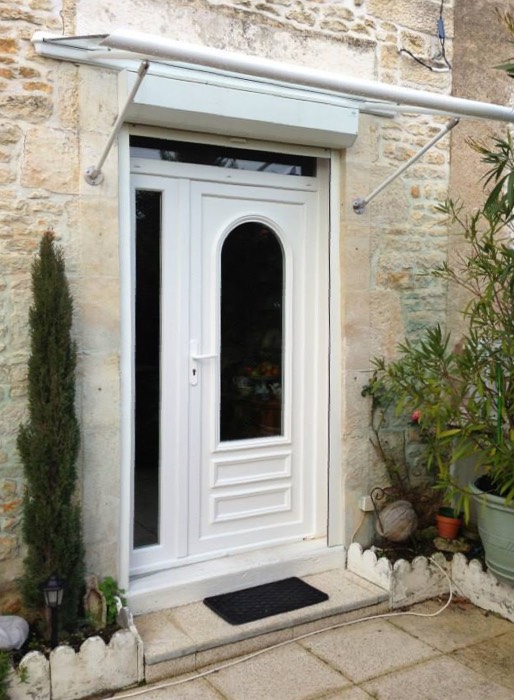 menuisier PVC et alu, porte d'entrée